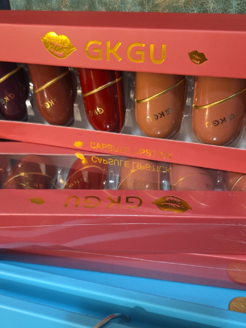 Lip set x3